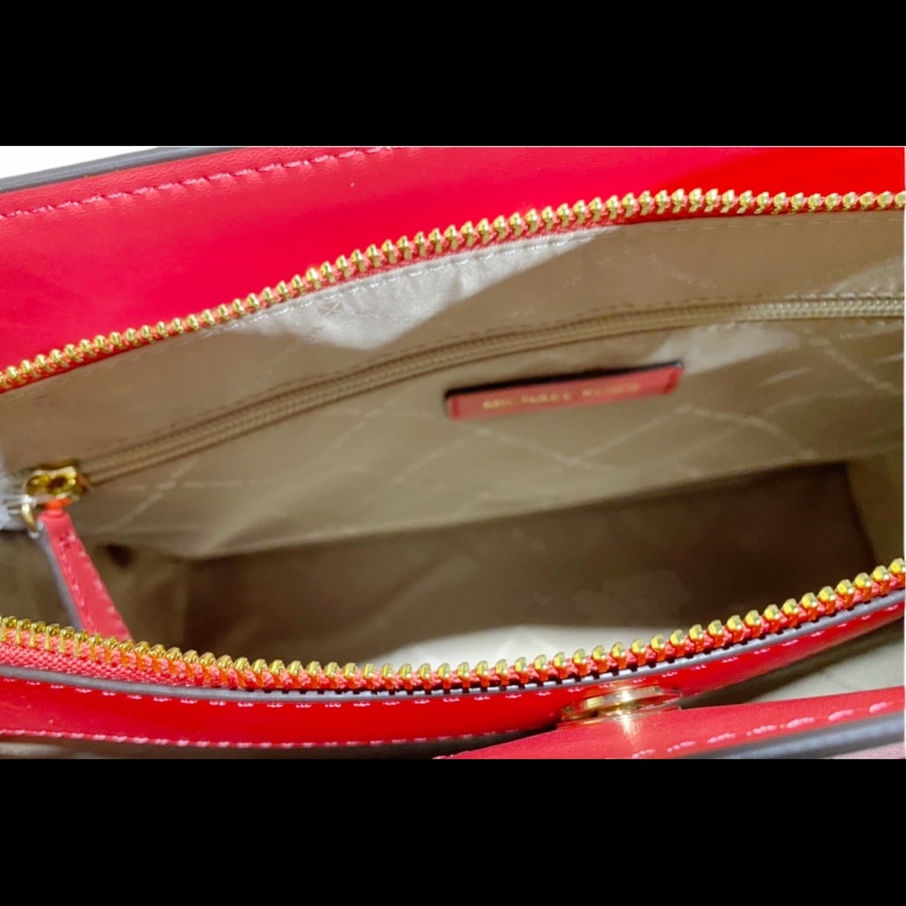 🌟SALE🌟💕💕NWT Michael Kors Satchel & Crossbody - Picture 6 of 6